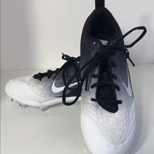 Women’s 6.5 Nike Softball (Metal) Cleats, worn 2x